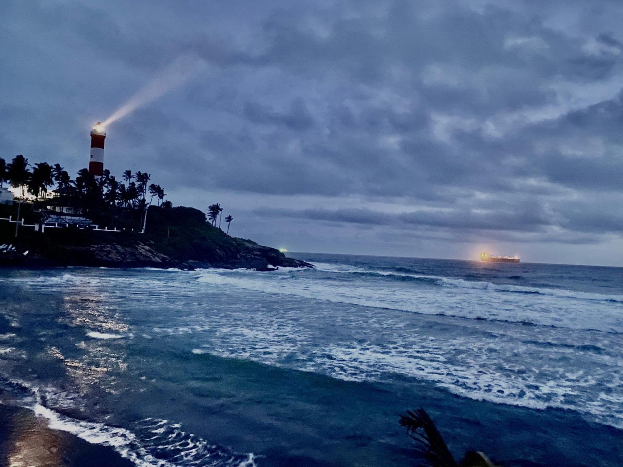 Buddha Beach Hotel Kovalam Dış mekan fotoğraf